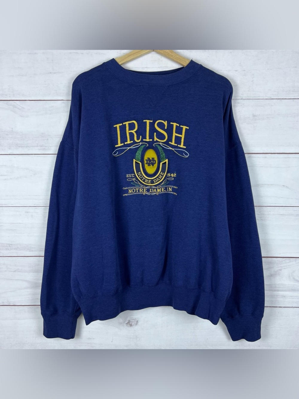 Vintage Notre Dame Fighting Irish Sweatershirt XL Navy Midwest Embroidery
